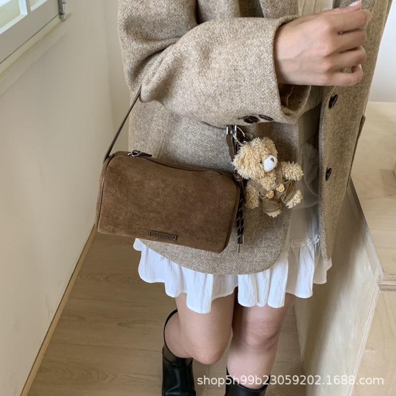 Crossbody Bag Women's New Trendy Retro Suede Pillow Bag Shoulder Underarm Bag Cylinder Handbag