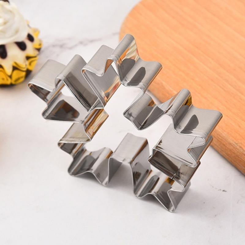 Stainless Steel Christmas Snowflake Cookie Molds Baking Tool For Holiday Dessert And Pastries Kitchen Bakeware