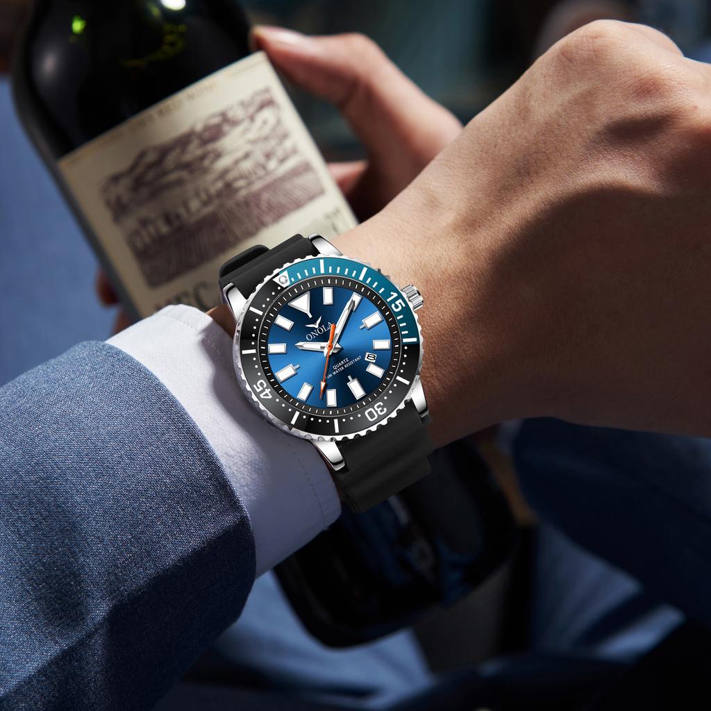 Часы мужские деловые повседневные водонепроницаемые кварцевые с лентой