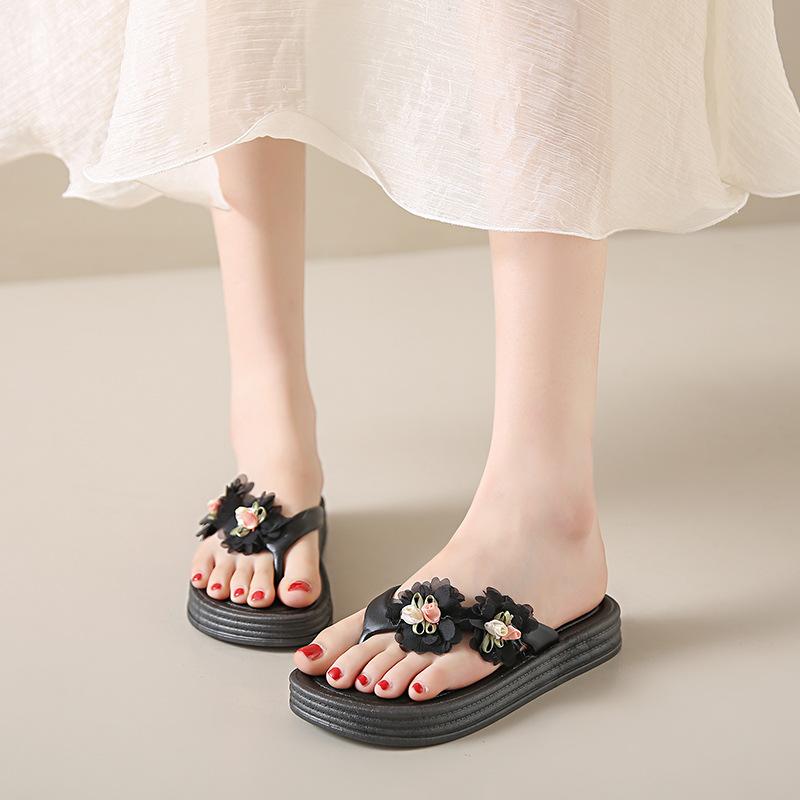 Шлепанцы в форме цветка для женщин, летняя износостойкая и нескользящая обувь на плоской подошве, пляжная обувь для женщин