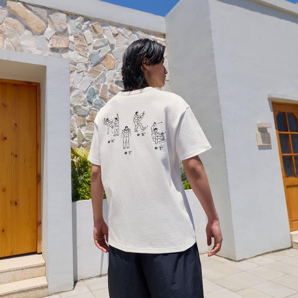 Nike Sportswear T Shirts Men's Sail White Crew Neck Moderate