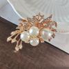 Жемчужная брошь-цветок, персонализированная брошь для свитера, модные легкие роскошные аксессуары, высококачественный костюм, брошь-ципао, фиксированная пуговица