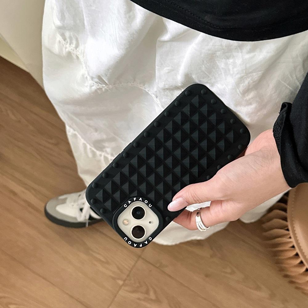 Чехол из жидкого силикона с заклепкой для iPhone 16 15 14 Plus 13 12 Pro Max, шелковистый на ощупь, однотонный, противоударный, защитный, мягкая крышка