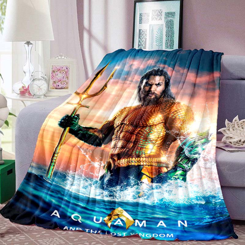 The Aquaman fantasy movie-themed cartoon blanket is perfect for naps, sofas, living rooms, offices, bedrooms, and other similar