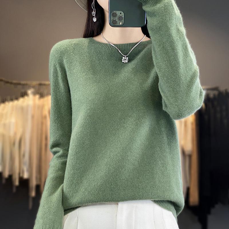 Women's 100% Pure Wool Versatile Round Neck Loose Sweater - Solid Color Knitwear