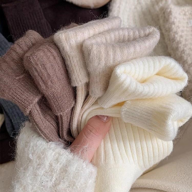Socks Women'S Autumn And Winter Stacking Socks Thickened Warm Medium Tube Calf Socks Vertical Pattern Thin Basic Solid Color Boneless Cotton Socks