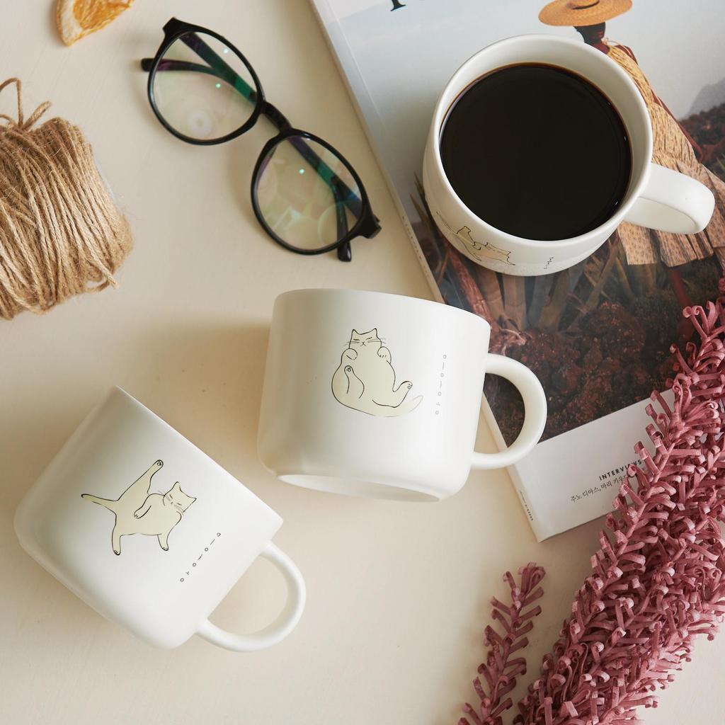 Кружка LASSIETTE MIYAONG (450мл) Можно мыть в посудомоечной машине, можно использовать в духовке, без PFOA, белого и желтого цвета.