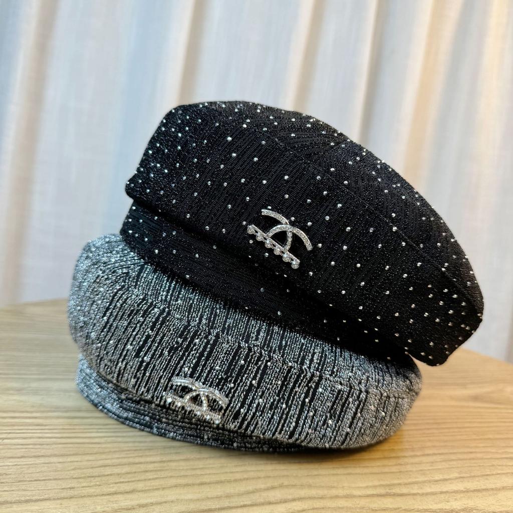 Блестящий и Яркий Нишевый Берет для Женщин Корейская Версия Универсальный Модный Повседневный Высококлассный Темпераментный Берет Художника с Пайетками