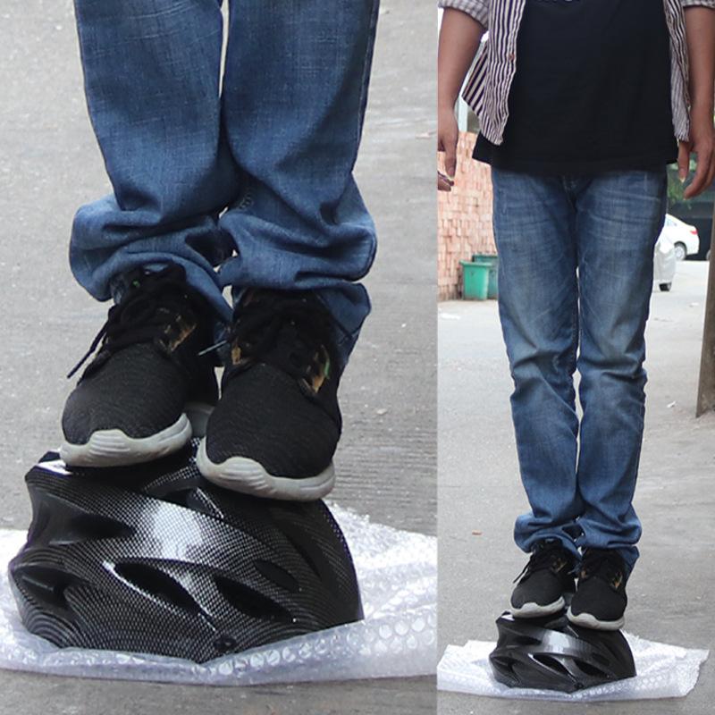 Велосипедный шлем Велосипедный шлем Комфортная подкладка Легкий полый Мужчины Женщины Регулируемая езда Безопасность Защита головы Велосипедный шлем MTB Новый