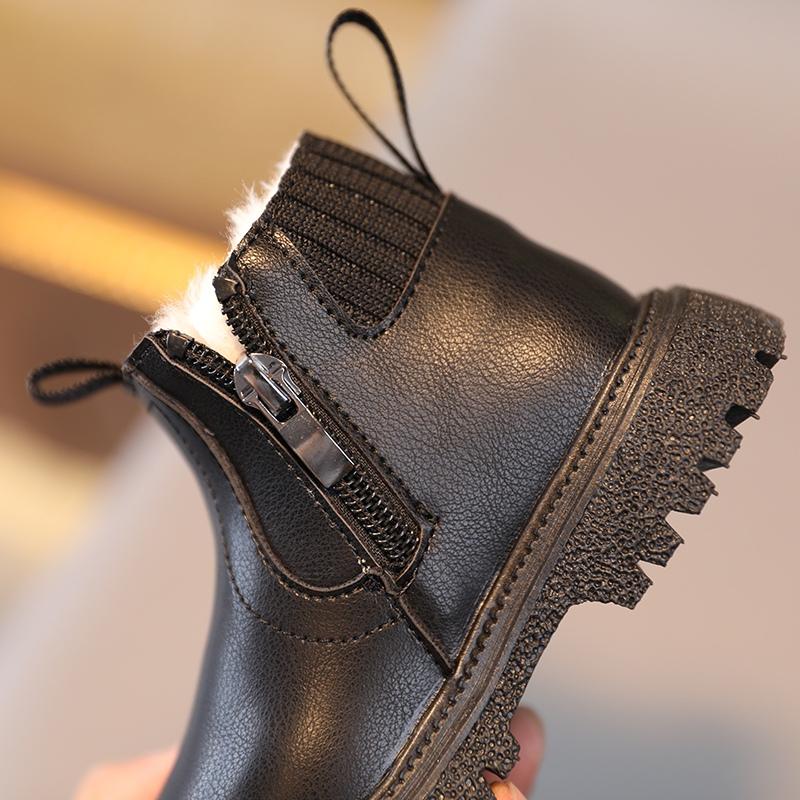 Зимние бархатные теплые ботинки с мягкой подкладкой для мальчиков и девочек. Нескользящая зимняя обувь в британском стиле. Короткие ботинки с боковой молнией. Кожаные ботинки.