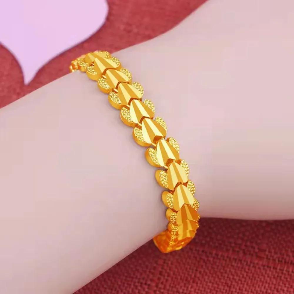 Delicate Love Heart Golden Bracelet Alloy Flower Hollow Bracelet Ornaments Hand Chain Chinese Style Bangles Ladies