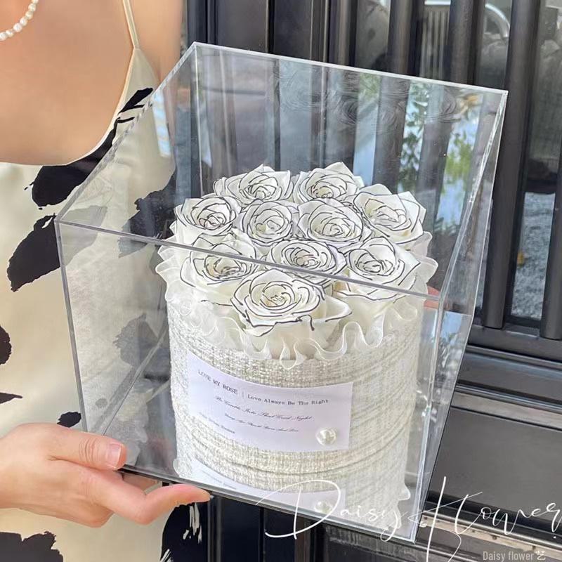Custom Portable Transparent Acrylic Flower Gift Box