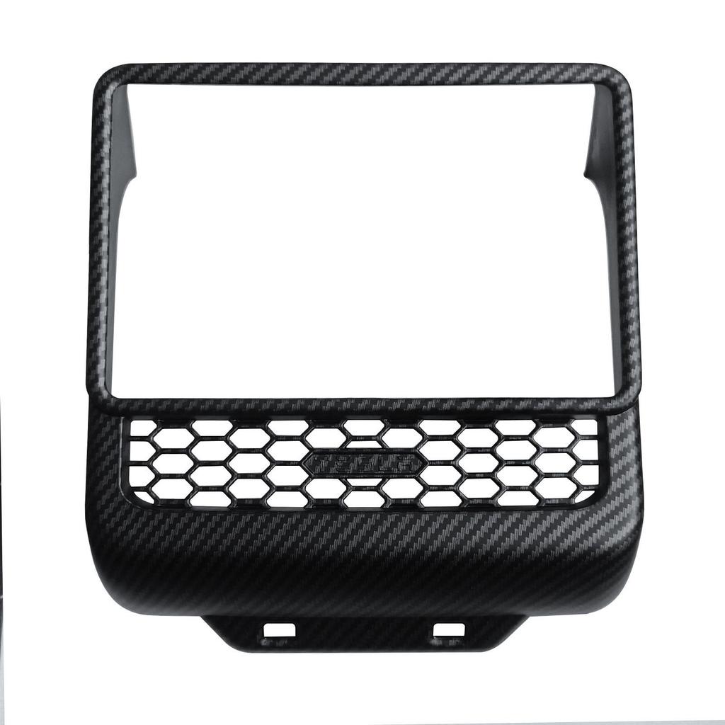 Совместимые улучшения для Model 3: Задний вентиляционный дефлектор, Экран, Защитные накладки на спинки задних сидений от пинков, Декоративные элементы интерьера.