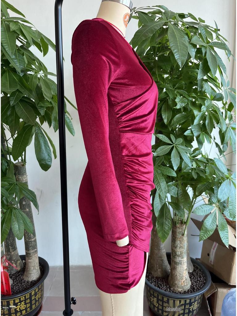 2023 Корейское бархатное однотонное сексуальное платье с длинным рукавом