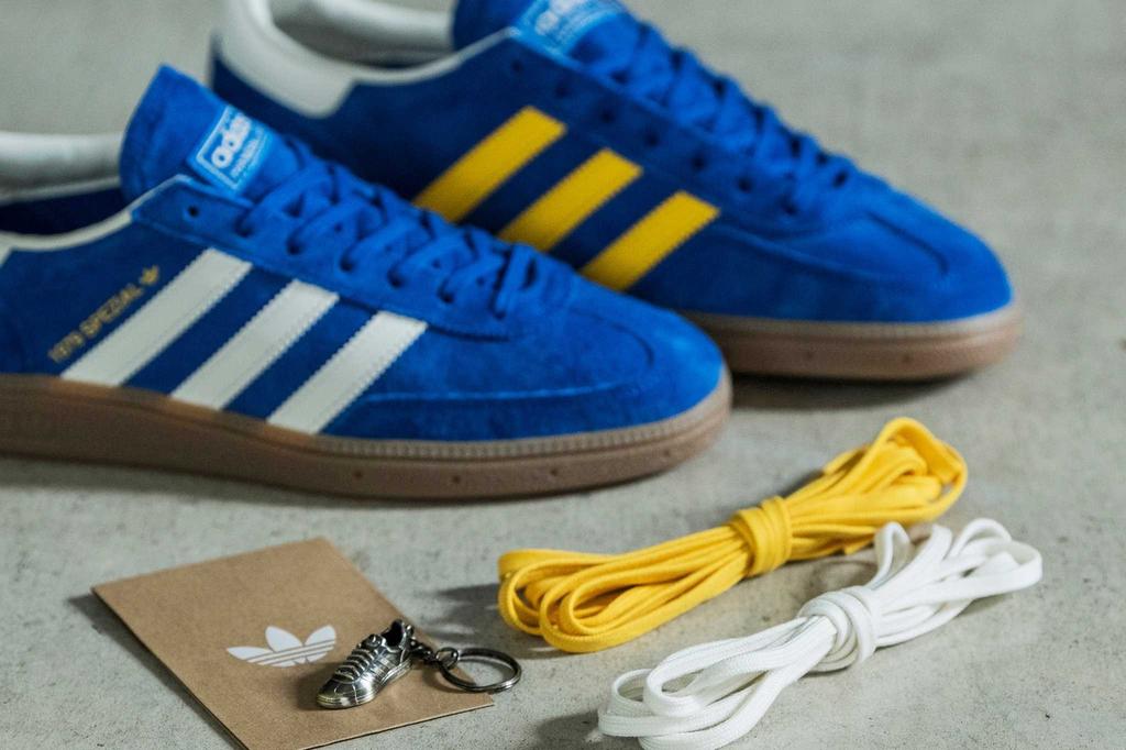 IH0130 adidas Originals Handball Spezial Сделано в Германии Синий Желтый Резина (Мужской)