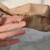 Серьги-гвоздики Beixi из стерлингового серебра 925 пробы с резным изумрудом в стиле барокко для женщин - Французский легкий люкс, высококлассный ретро-дизайн