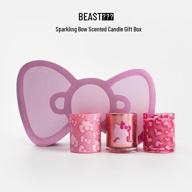 THE BEAST Подарочный набор ароматических свечей Hello Kitty с бантом