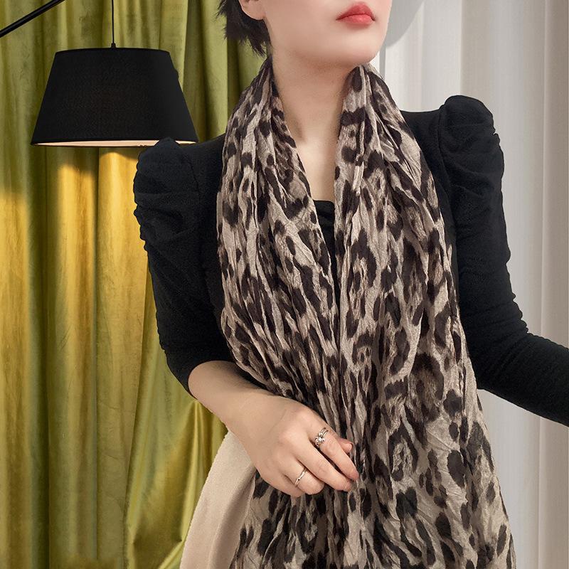 Small Floral Thin Mori Age-reducing Wrinkled Sunscreen Silk Scarf Women's Summer New Versatile Shawl Fashion Trends