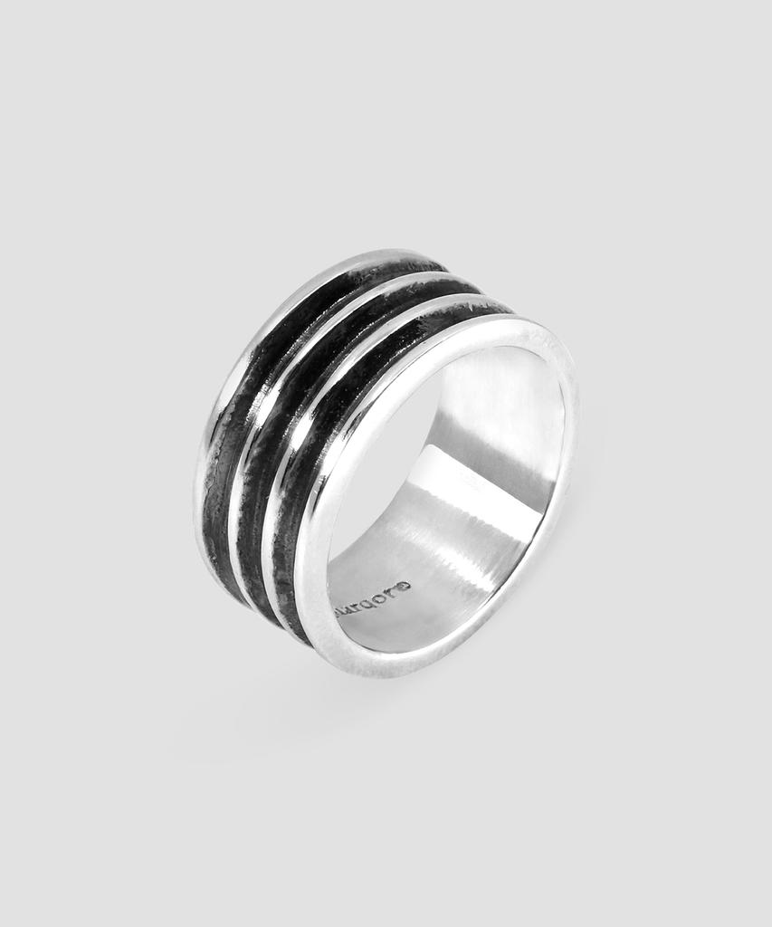 Quarqor #9103 Кольцо из серебра 92.5