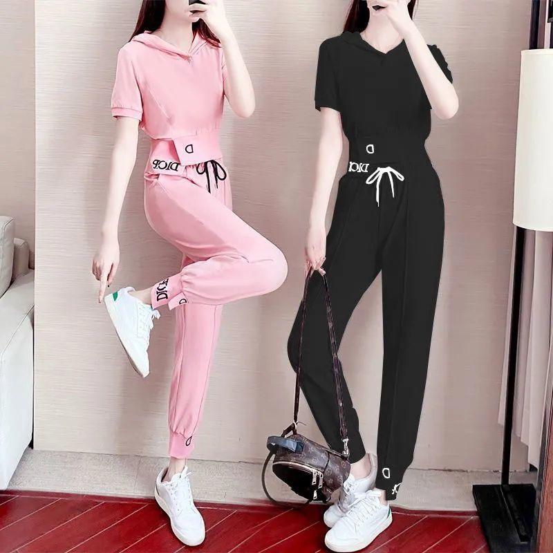 Ayollar kundalik futbolka shimlar to'plami Elegant pushti O-bo'yin qisqa yengli futbolka + ipli erkin shimlar sport kostyumi