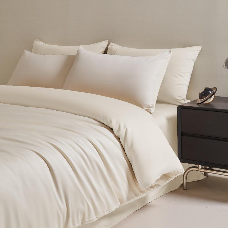 Four-Piece Premium Xinjiang Long-Staple Cotton Bed Set: 100% Pure Cotton Duvet Cover, Sheet, and Fitted Sheet - Nantong Home Textiles