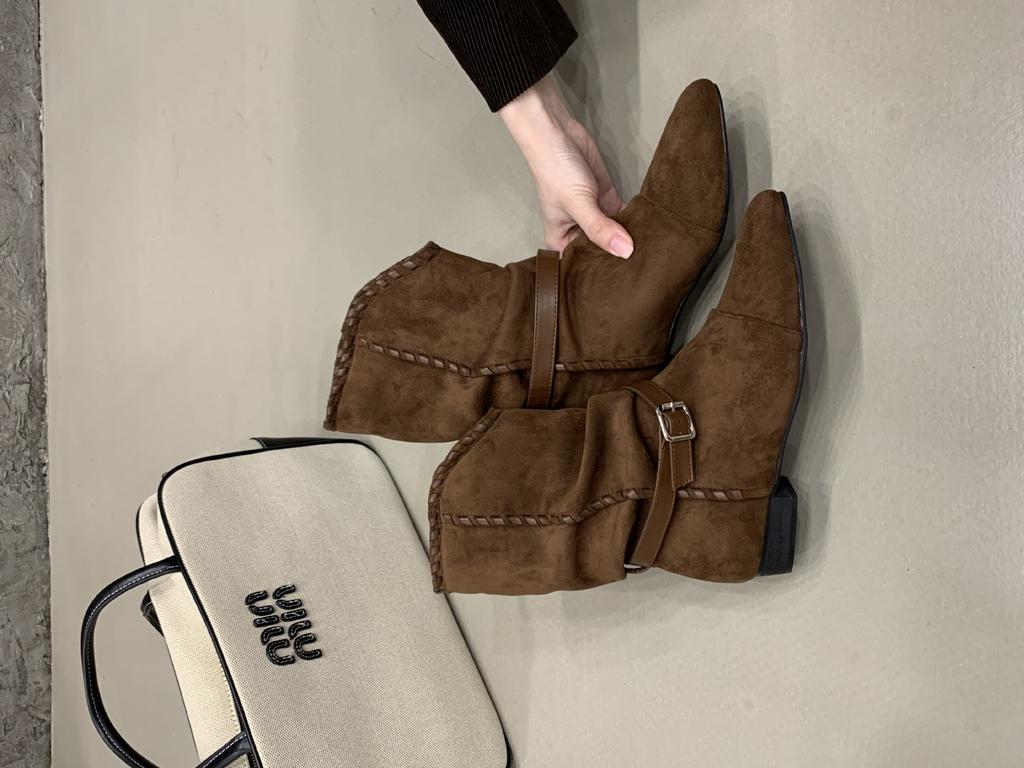 Vintage Matte Leather Pointed Pleated Pile Boots 2025 New Single Boots Square Heel Short Western Cowboy Boots Women