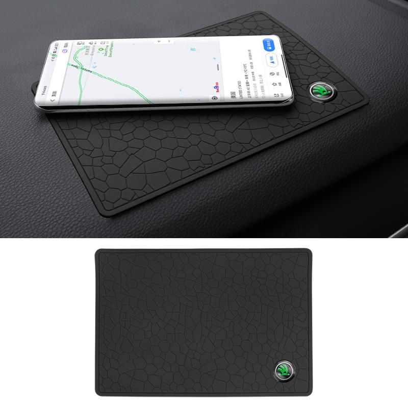 1Pcs Car Logo Anti Slip Mat Interior Dashboard Accessories For Skoda Octavia Kodiaq Enyaq iV Kamiq Superb Fabia Rapid Vision RS