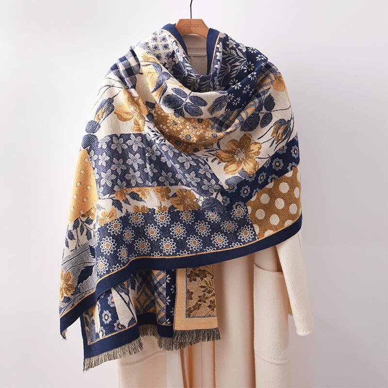 New High End Imitation Cashmere Scarf for Women In Winter A Shawl for Elders and Mother In Law and A Skin Friendly Warm Scarf