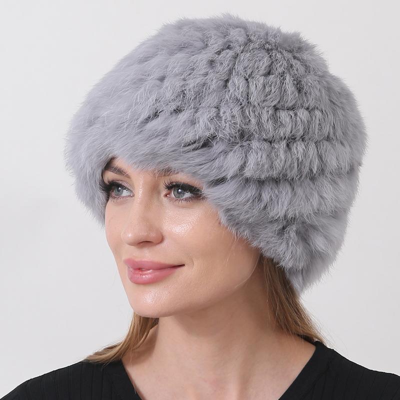 Вязаная шапка из кролика с натуральным мехом для тепла зимой