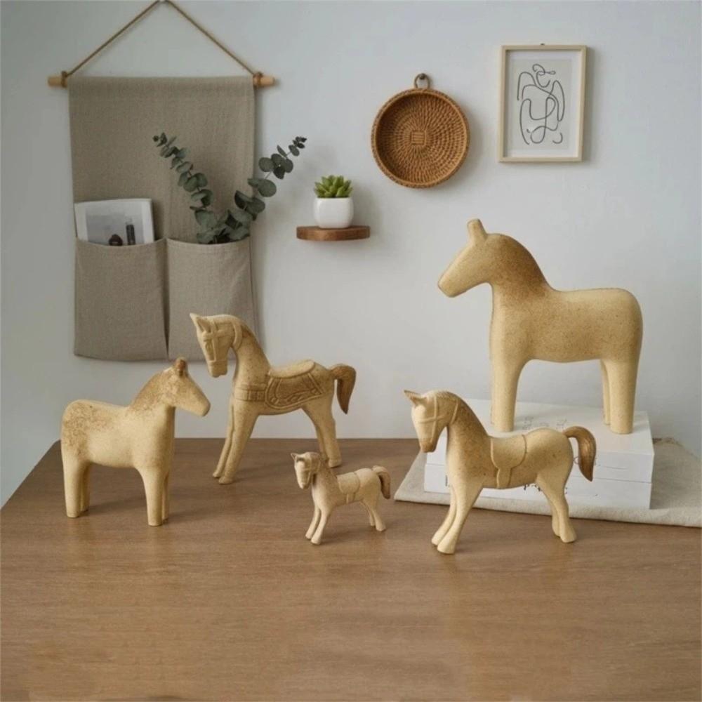 Handmade Unpainted Horse Statue Farmhouse Style Painting Horse Figure Tabletop Display