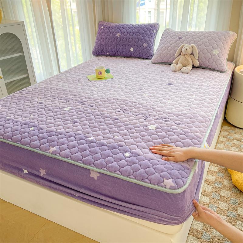 Утолщенный хлопковый чехол для кровати, односпальный чехол для кровати, коралловый бархат, молочный бархат, зимний матрас, нескользящий защитный чехол