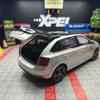 1:18 SKODA Rapid Spaceback Литой Универсал Модель Автомобиля Литьевой Металл Транспортные Средства Модель Автомобиля Симуляция Коллекция Детская Игрушка Подарок