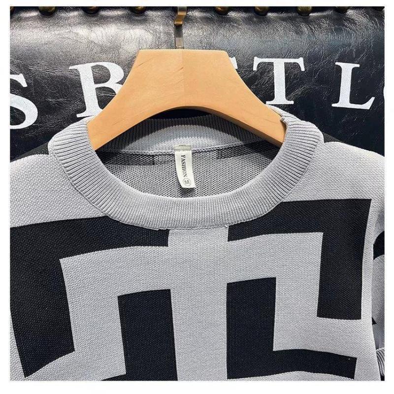 Spring and Autumn Geometric Pattern Base Shirt for Men, Slim Fit Casual Short Sleeve Knit Top