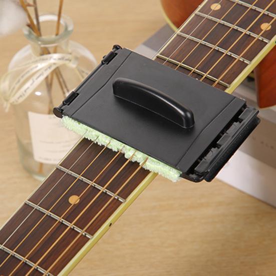 Инструмент для чистки гитарных струн Акустическая Электрогитара Бас Укулеле Струнная Ткань Скраббер Накладка грифа Лады Обслуживание Инструмент для чистки