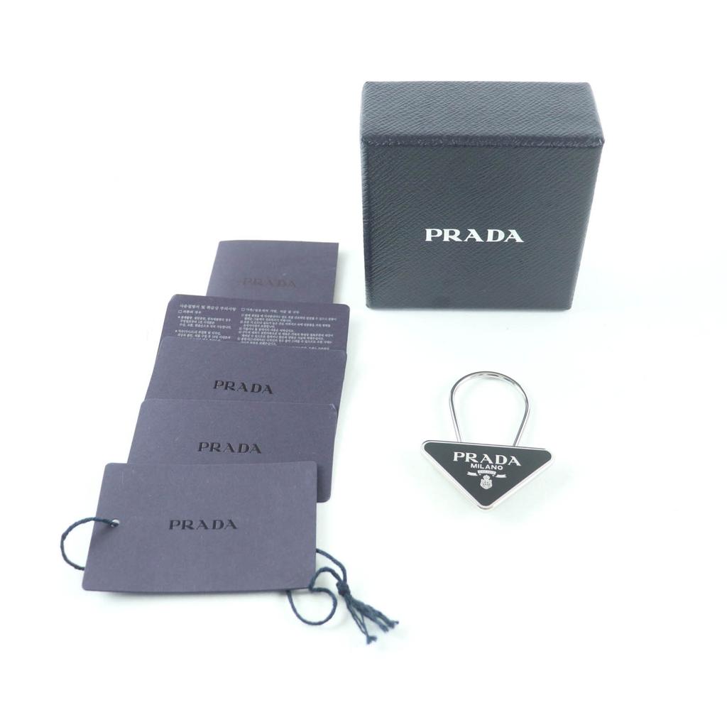 Отличный брелок PRADA Логотип-треугольник Женский 2PS395 Б/у