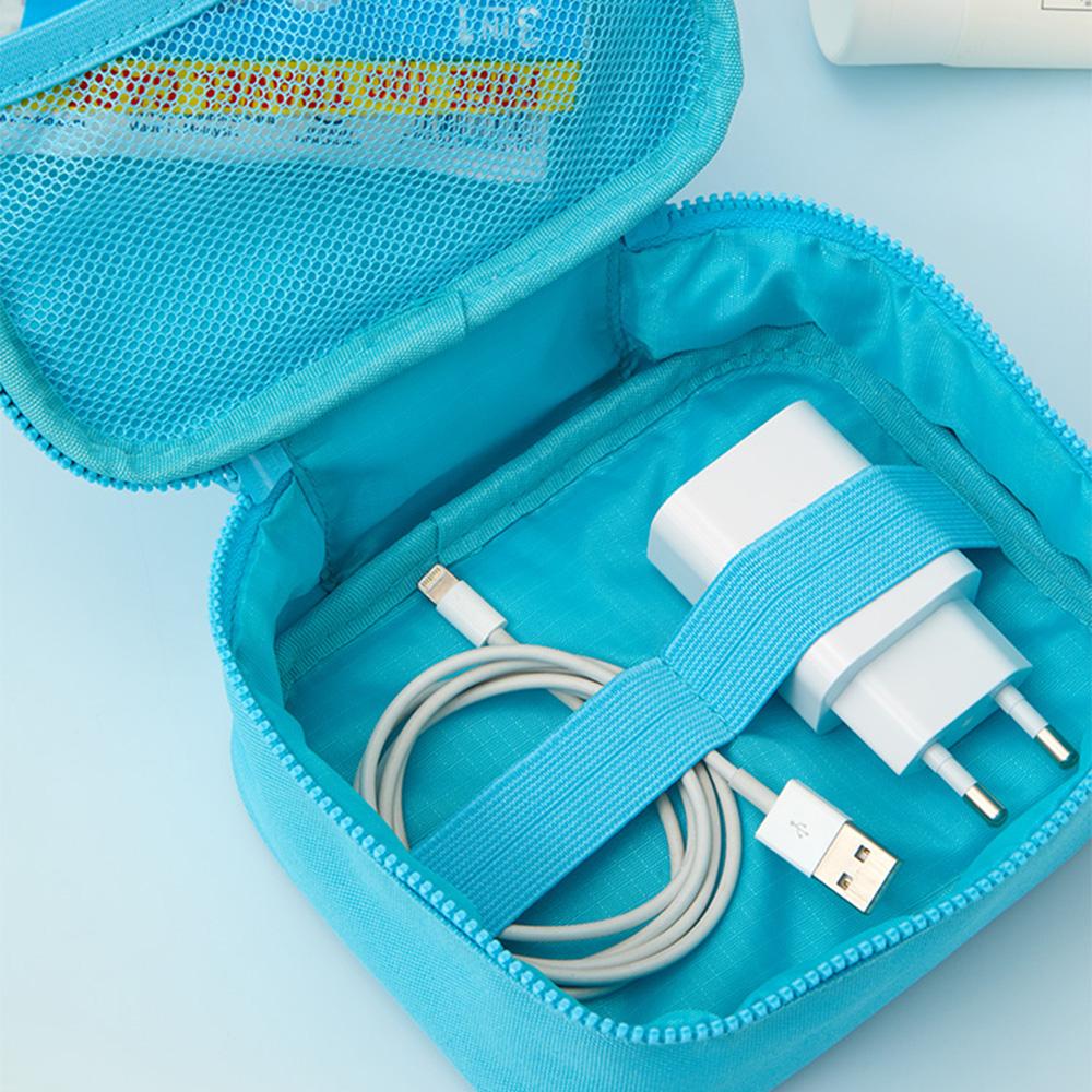 BT21 KOYA Базовая мульти-косметичка S