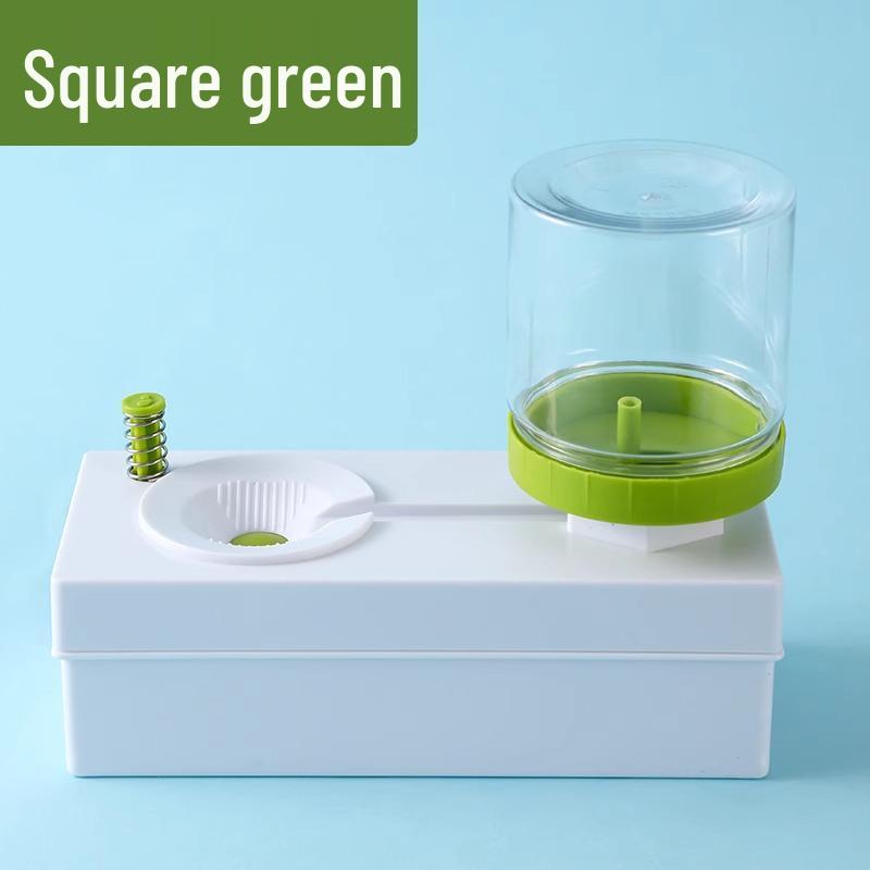 Маленькая емкость для промывки кистей для акварельных и масляных красок