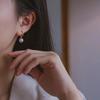 Twist Pearl Stud Earrings Femininity Light Luxury Niche Design Sense Daily Commuting Can Wear Imitation Pearl Earrings Earrings