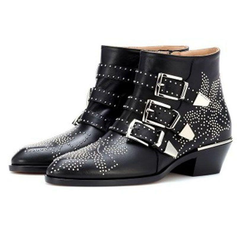 Модный бренд Подиум Заклепки Коровья кожа Короткие ботинки Осень Зима Ретро Большой размер35-45 Ботильоны 4 см Толстый каблук Рок Ночной клуб Женская обувь