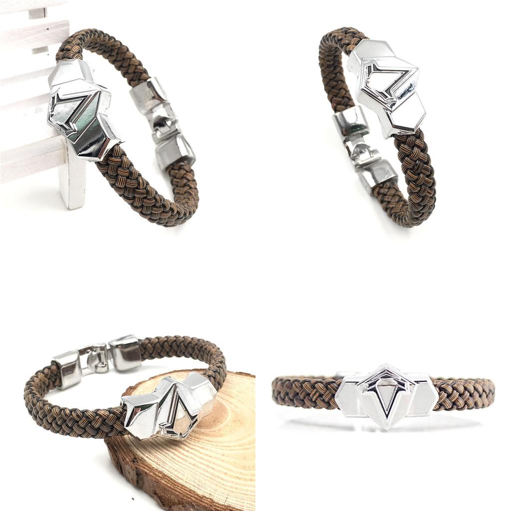 Наруто Аниме Ниндзя Унисекс Сплав Браслет Гальванизированный Дизайн Листа Коллекционный для фанатов Сувенир для путешествий Корпоративный подарок