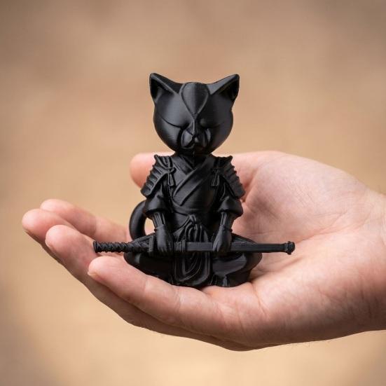 Статуэтка Воинственный Кот 3D-печатная Скульптура Кота-Самурая Причудливое Настольное Животное Украшение для Гостиной Стола Полки Подарок для Любителей Кошек Коллекционеров