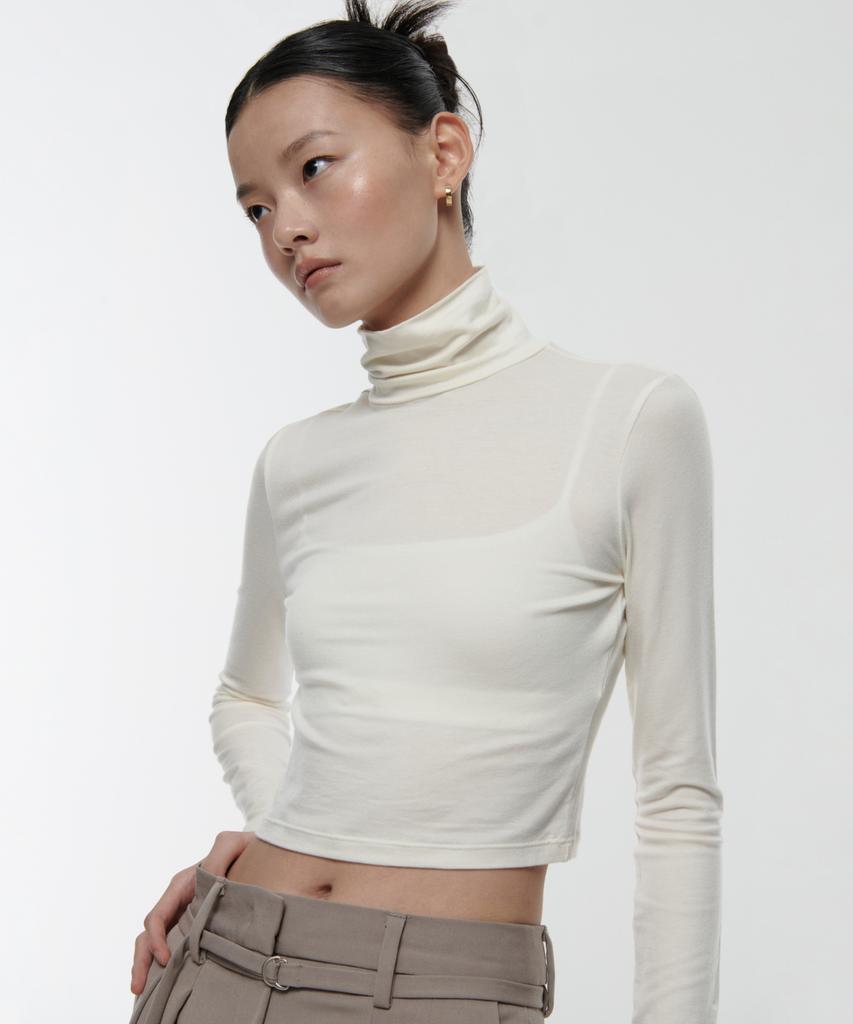 MUSINSA STANDARD WOMAN Women'S Slim Crop Turtleneck Long Sleeve T-Shirt [Cream]