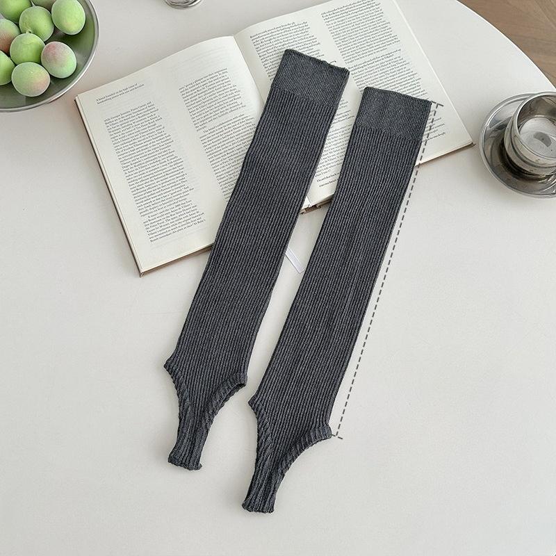 Белые носки для йоги Dui Dui для женщин, чтобы выглядеть стройнее осенью и зимой, защита ног и носки до икр с педалью для стопы, чехлы для носков для йоги