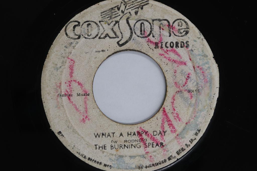 7inch Record BURNING SPEAR / DISCO JETS - What A Happy Day / What A Happy Ver CS00098 COXSONE RECORDS 1974 Jamaica Reggae, Ska & Dub Used