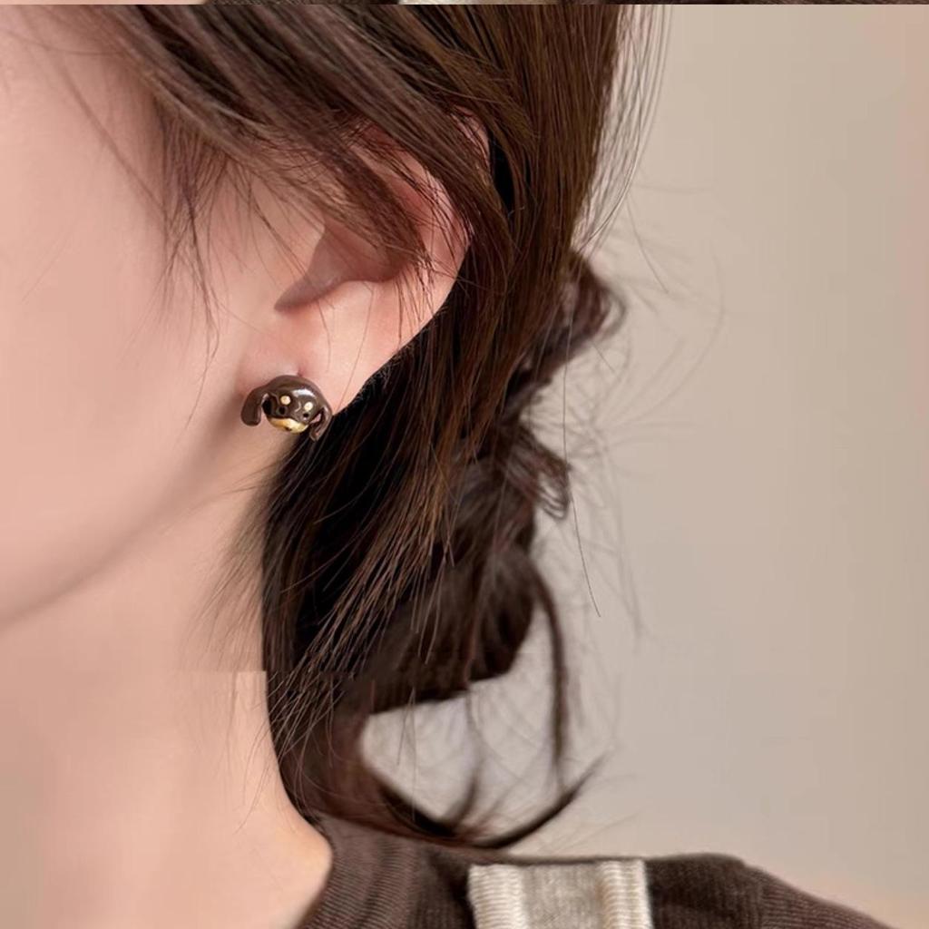 Очаровательные серьги в виде таксы для женщин: Уникальный, веселый и модный дизайн