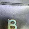 [Pre-Owned] Tb Exclusive Logo Lock Bag Waist Bag Clutch - Excellent #TSBDJ