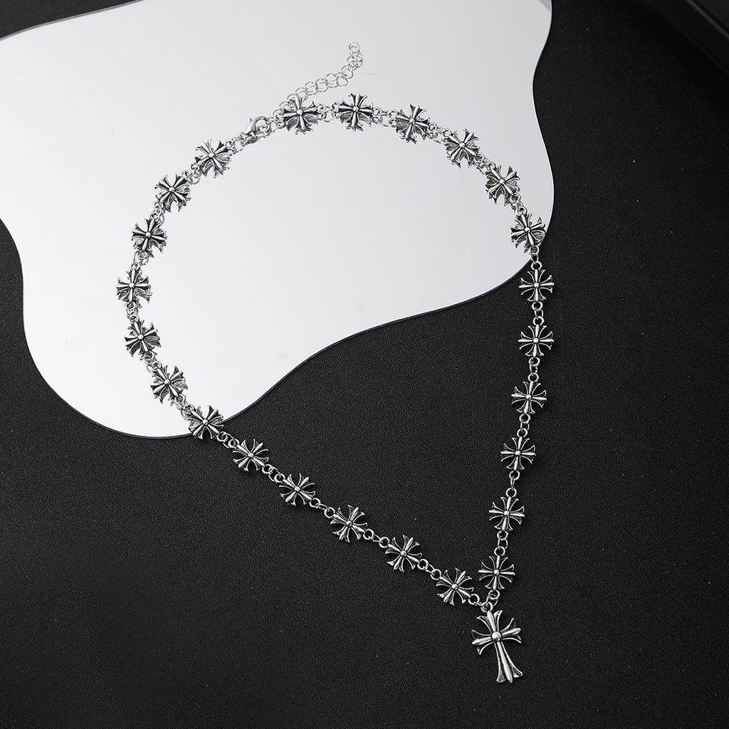 Vintage Metal Cross Necklace Simple Street Trend Hip Hop Necklace Collarbone Chain Jewelry
