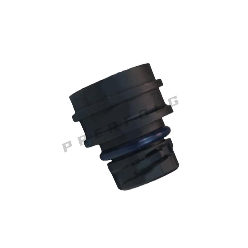 1PC 24560249 24539972 1.5L Engine Oil Cap Filler Sleeve for Baojun 730 630 610 510 310