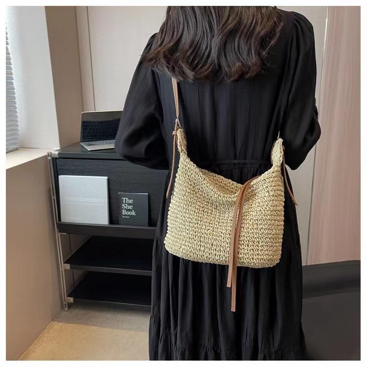 Large Capacity Straw Bag Summer Bucket Hand-woven Tote Luxury Design Women's Handbag Bohemian Style Shoulder Crossbody Bags