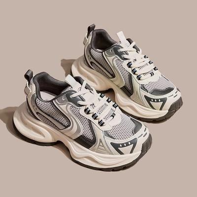 Обувь для папы женская 2024 новая весенняя популярная женская обувь показывает маленькую ногу и увеличивает рост белая обувь на толстой подошве повседневная спортивная обувь